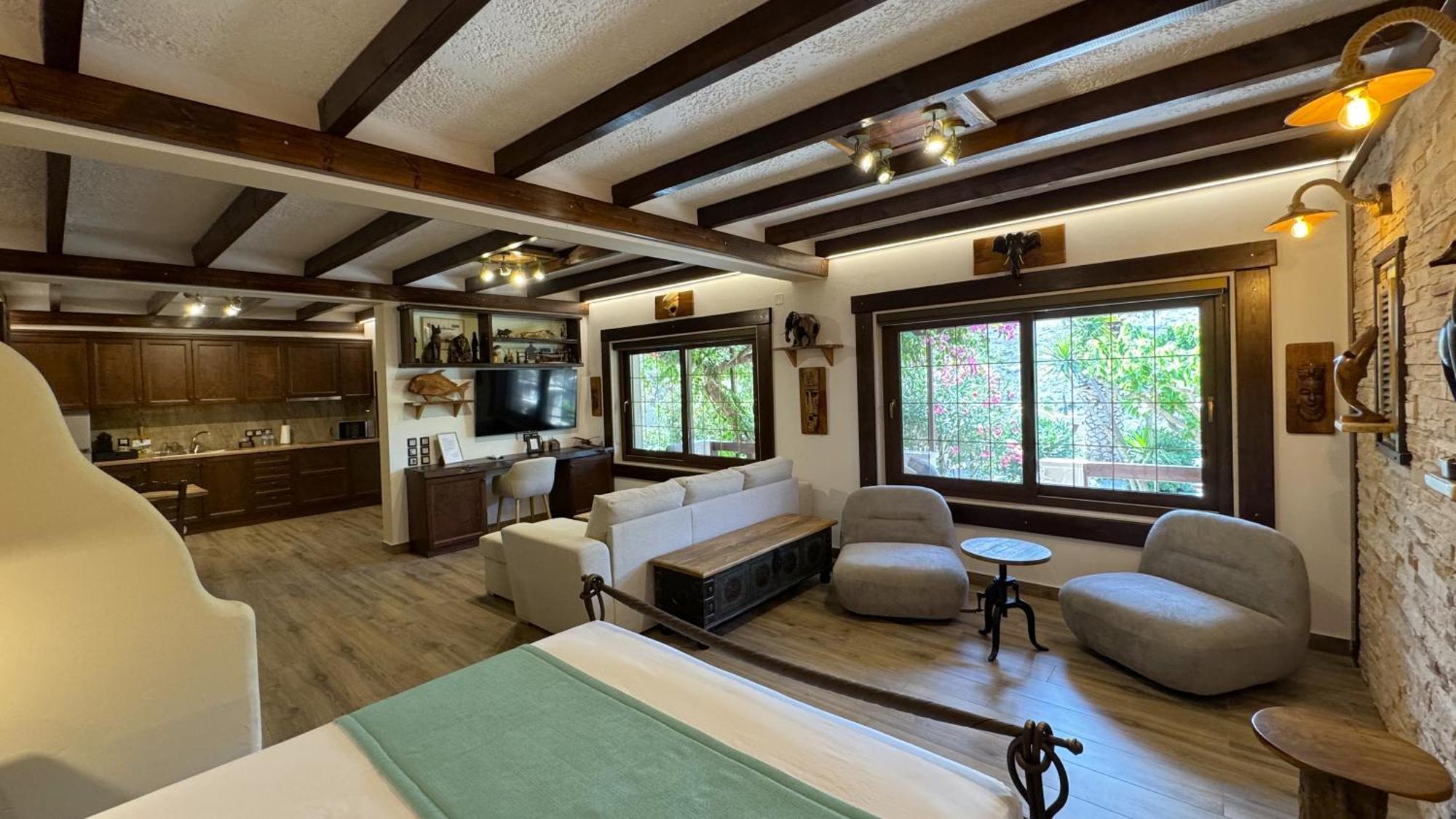Stella'S Traditional Inn Zakros Ngoại thất bức ảnh